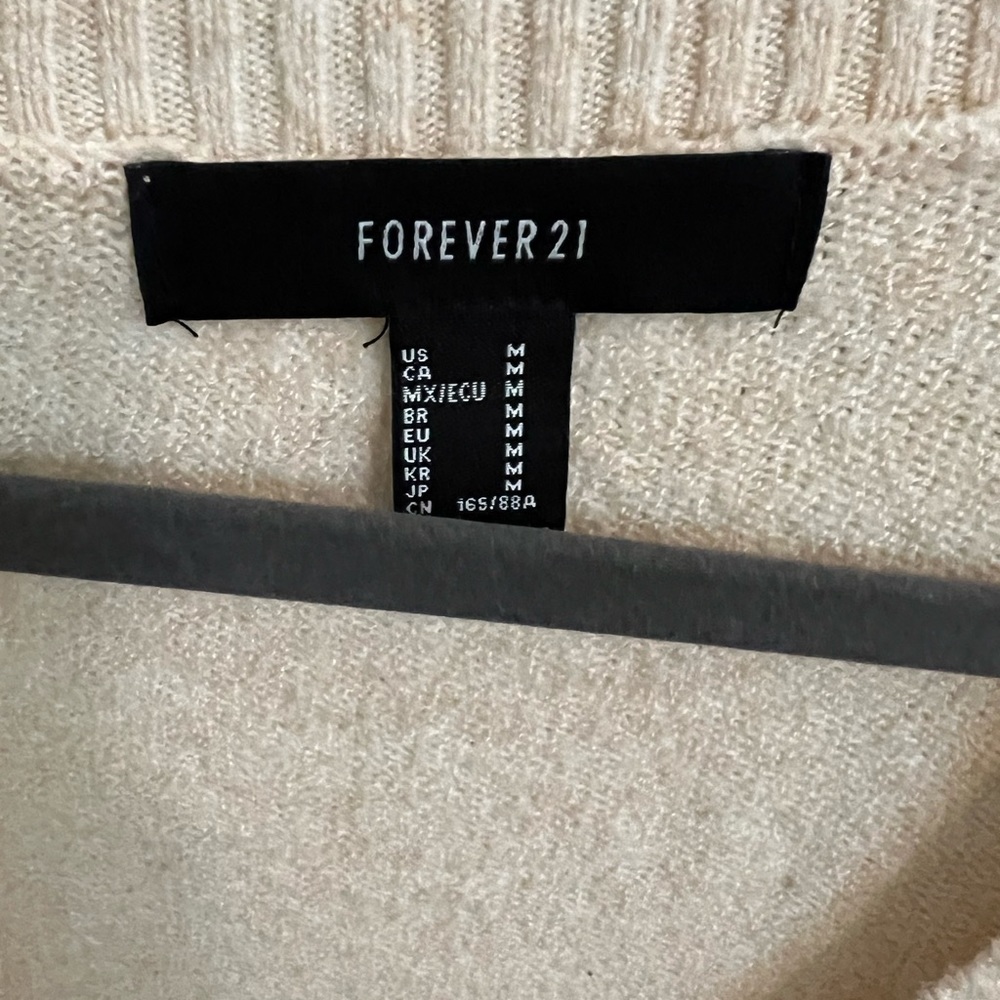 V-Neck Long Sleeve Sweatshirt